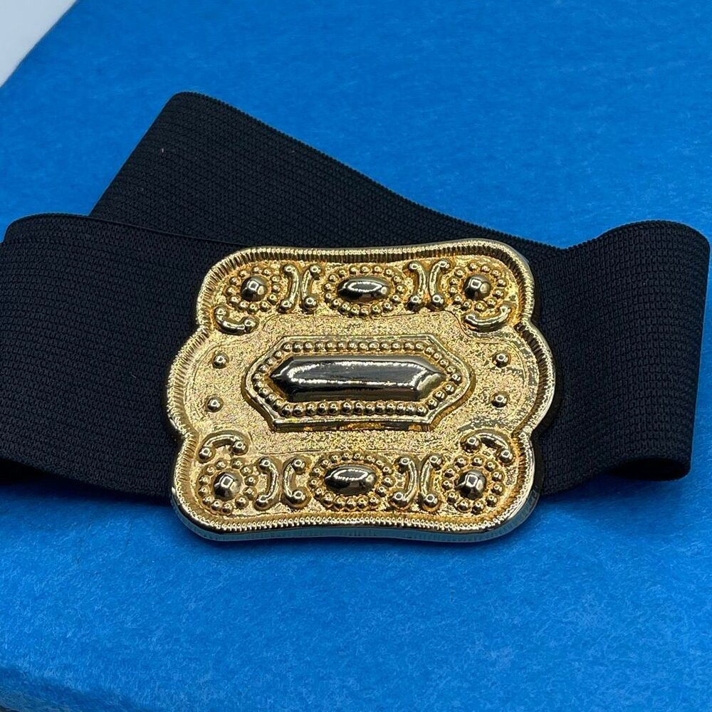 Vintage Baroque style wide elastic stretch belt.